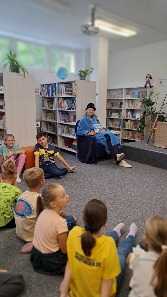 "2025-09-11_Pan_Napad_zachranuje_svet_1"