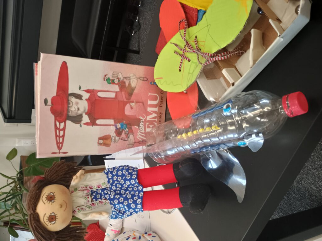 "2025-09_MS_Uliciansky_Mame_Emu_1"