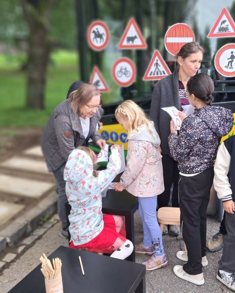 "2025-09-17_Den_bezpecnej_ulice_2"