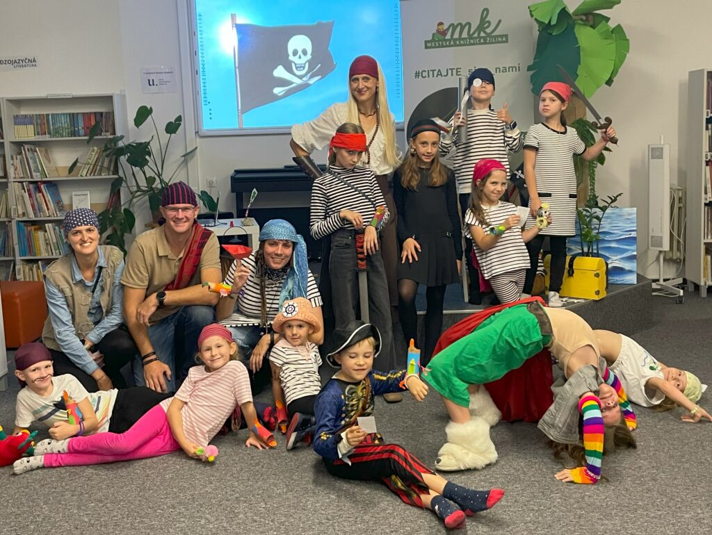 "2025-09-25_Zahod_starosti_nahod_kostym_pirati"