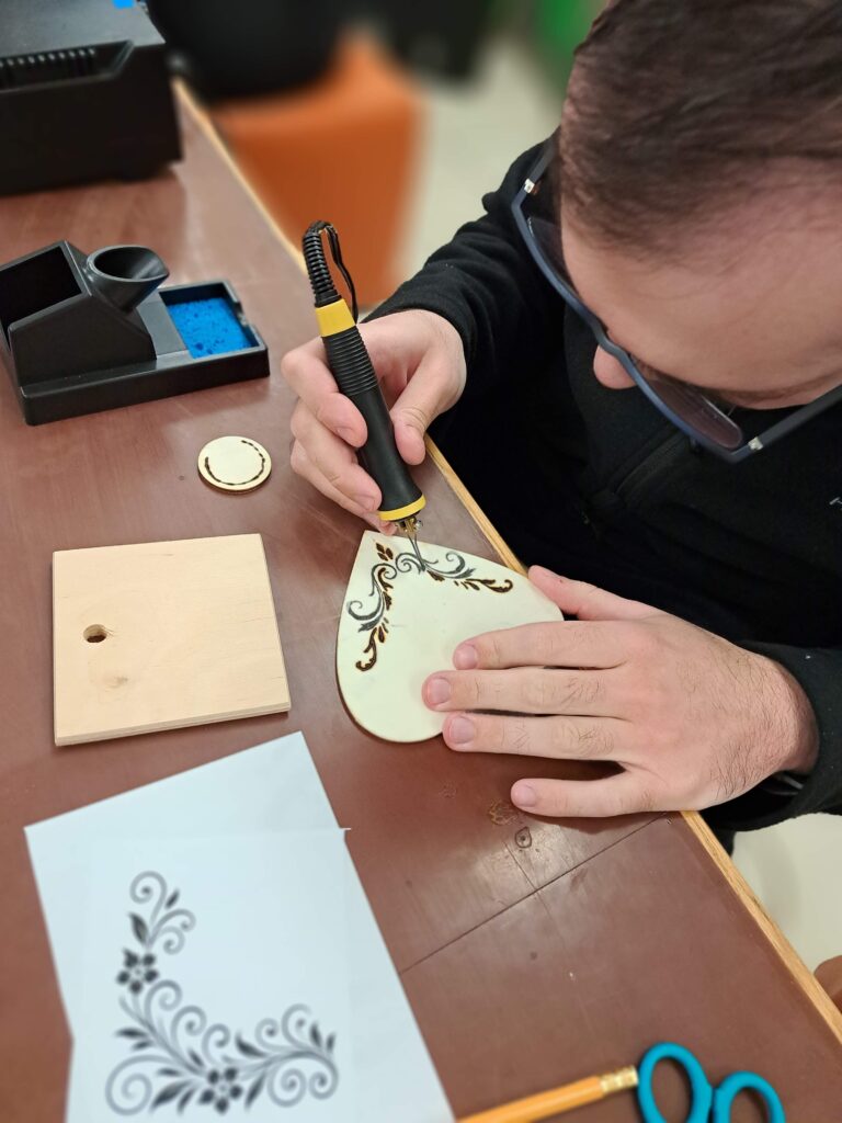 2026-02-11_MKZilina_Tvoriva_eMKa_pyrografia"